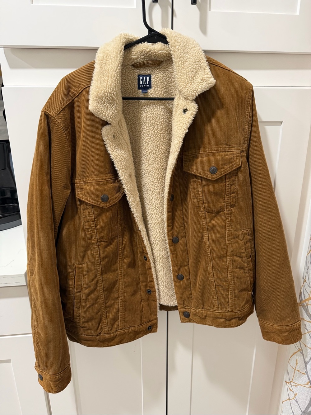 GAP Sherpa lined Corduroy Icon Jacket